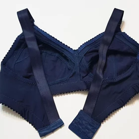 سوتین شکوفه بدون فنر کد 105054