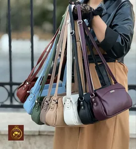 کیف دوشی پاسپورتی وسط زیپ