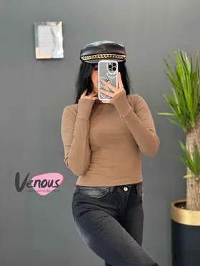 کراپ یقه اسکی