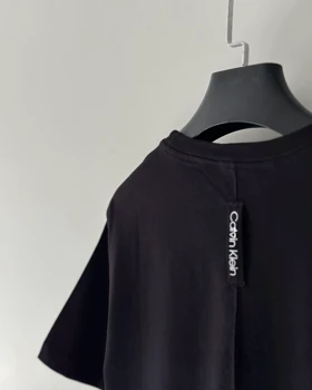 تی‌شرت Calvin Klein