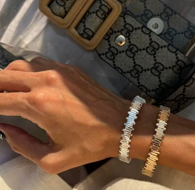 بنگل مینیمال شیاردار