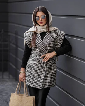 وست یقه آمریکایی