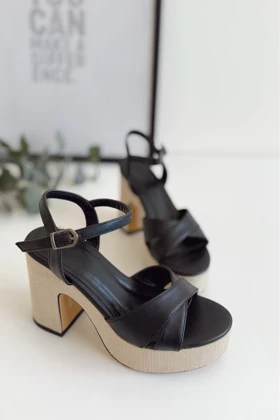 کفش پاشنه‌بلند کلاسیک زنانه polka-store polka-store