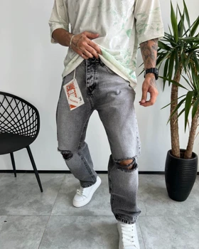 شلوار بگ استایل طوسی زانو زاپ‌دار PULL&BEAR