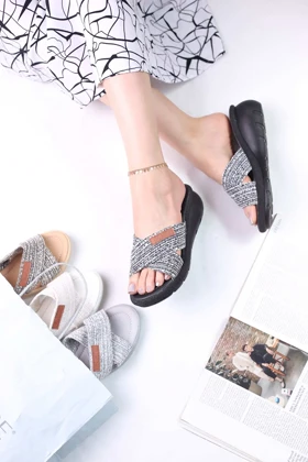 کفش صندل زنانه بامبو 2060