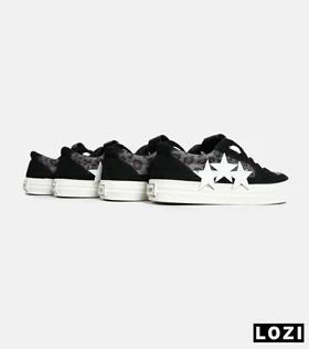 کفش اسنیکرزمشکی سفید Amiri Stars v2