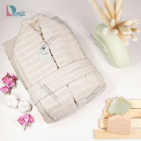 حوله تن پوش کلارا رنگ کرم