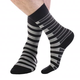 جوراب ساق‌دار مترو