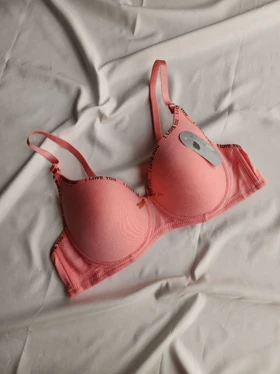 سوتین نخی اسفنجی جکدار کد: 44561