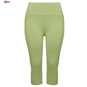 ست تیشرت و شلوارک ورزشی زنانه رنگ سبز مدل 5223-697P