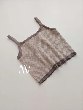 کراپ یقه سفید