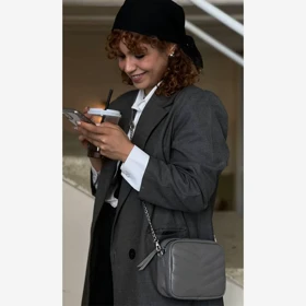 کیف دوشی چرم زنانه