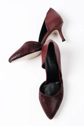 کفش پاشنه‌بلند کلاسیک زنانه میوگوستو mio-gusto