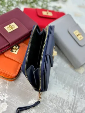کیف پول زنانه