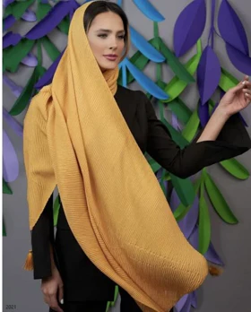 شال پلیسه نخی منگوله‌دار