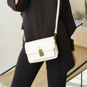 کیف دوشی مدل David Jones CM6427