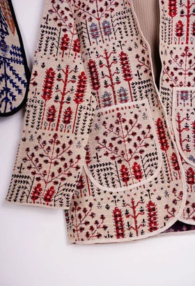 کت گیلیمی گل دوزی