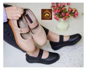 کالج طبی داروخانه ای زنانه دخترانه پورش