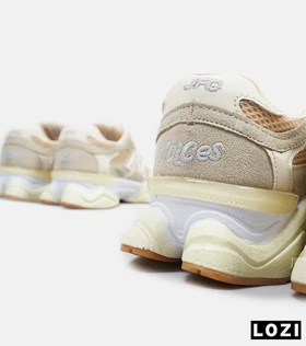 کفش کتانی زنانه طوسی گلبهی NEW BALANCE 9060