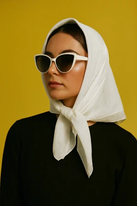 عینک دودی با فریم های رنگی