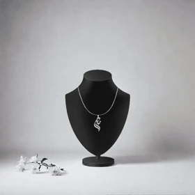 پلاک اسم حاتم و زنجیر