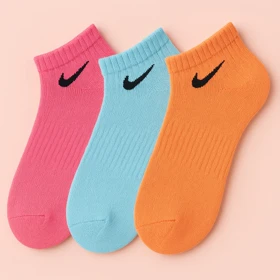 جوراب نایک ساق کوتاه 3 تایی طرح و رنگ رندوم Nike Low Top Socks Random