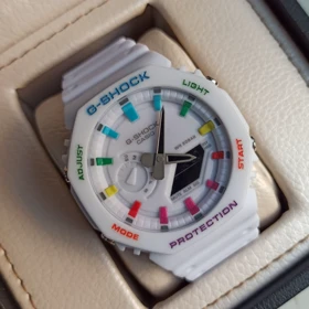 ساعت مچی جیشاک 2100 رنگین کمانی بند رابر سفید