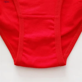 شورت زنانه رنگ قرمز ماییلدا مدل 4830بسته شش عددی