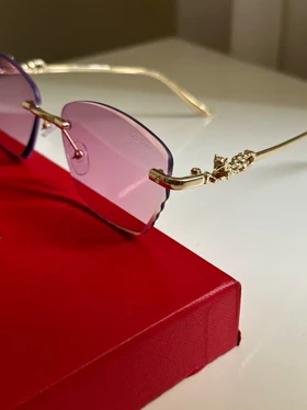 عینک مستر کوالیتی پارت امارات کارتیر فوتوکرومیک کد 73939 Cartier (صورتی)