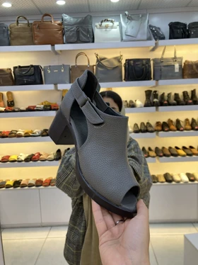 کفش طبی آفتاب