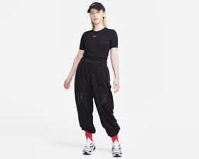 تیشرت راحتی باریک Sportswear EssenTial PC_FB2873-010