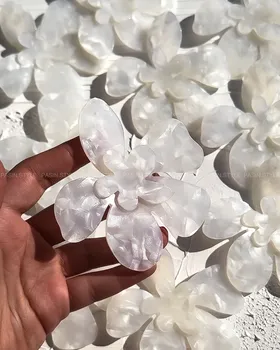 گوشواره گل صدفی