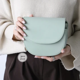 کیف زنانه دوشی مدل سوزی (سبز پاستلی)