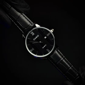 ساعت مچی مردانه طرح کاسیو بند چرم مشکی