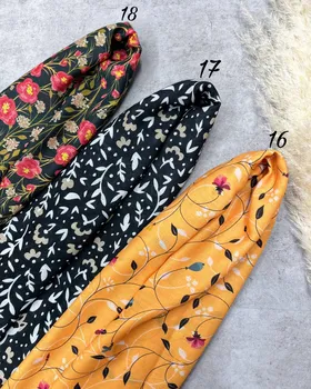 شال نخ پنبه گل‌گلی بهاره 3599