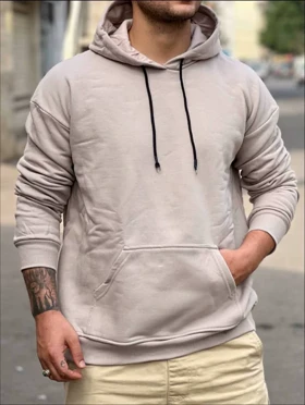 هودی کلاه دار