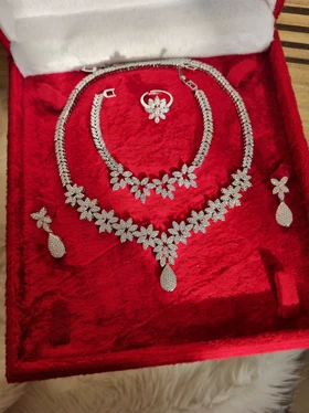 سرویس جواهری لوکس S85