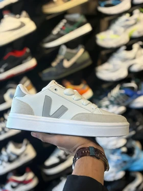 کتانی مردانه veja