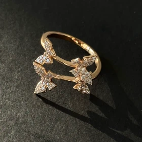 انگشتر پروانه