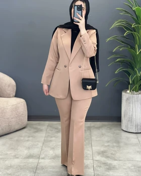 کت و شلوار دو دکمه