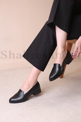 کفش پرسنلی پاشنه‌دار زنانه اقاقی