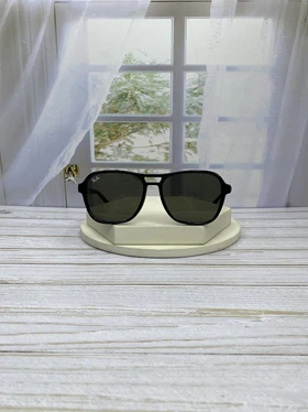 عینک آفتابی Ray-Ban مدل RB 4356 فریم کائوچو و عدسی پلی‌کربنات با استاندارد UV400