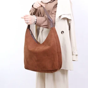 کیف دوشی هلیا HELIA (عسلی)