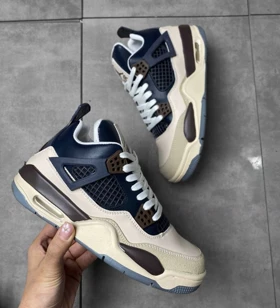 کتانی زنانه جردن 4 b&a