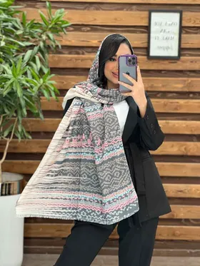 شال نخی طرحدار پایین ریش