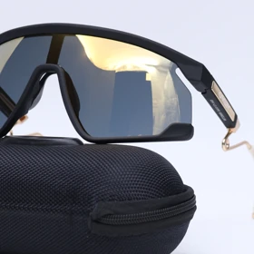 عینک برند OAKLEY کد 181227