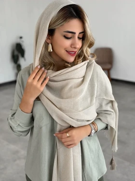 شومیز دکمه چوبی