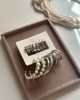 گوشواره حلقه‌ای