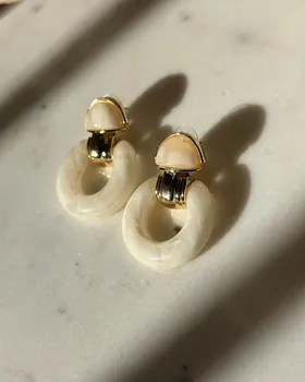 گوشواره طرح سنگ