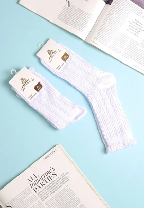 جوراب زنانه ساق‌دار زنجیری